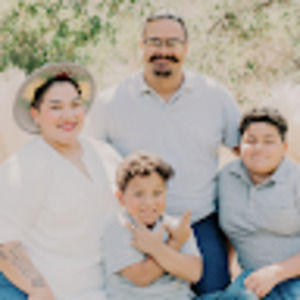 Meet your Posher, Ana